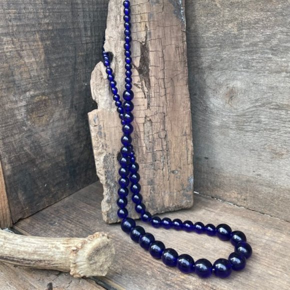 Blue Glass Bead Necklace Artisan | Handmade in Ecuador - Picture 1 of 13